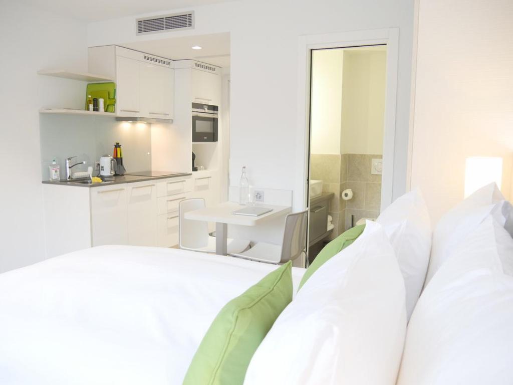 Hotel Base Vevey Zimmer foto